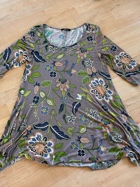 Women’s Adorn Dress Floral Multi Color Green Earthy Mother Nature 17x24